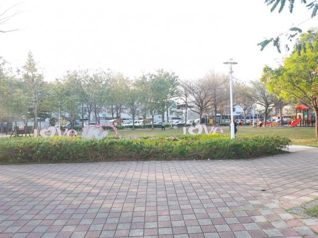 台南南區透天-14