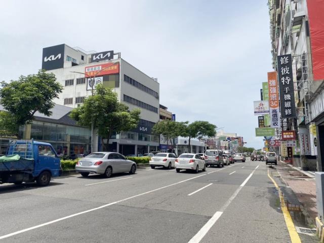 台南東區透天-13