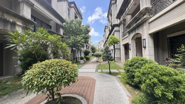 台南安南透天-1
